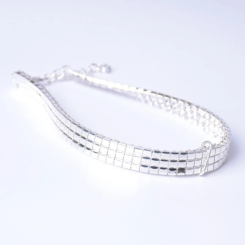 Bling Rhinestones Pet Collar, Adjustable Crystal Diamond Bone Pendant Wedding Collar Cat Dog Small Pet Elastic Necklace Jewelry