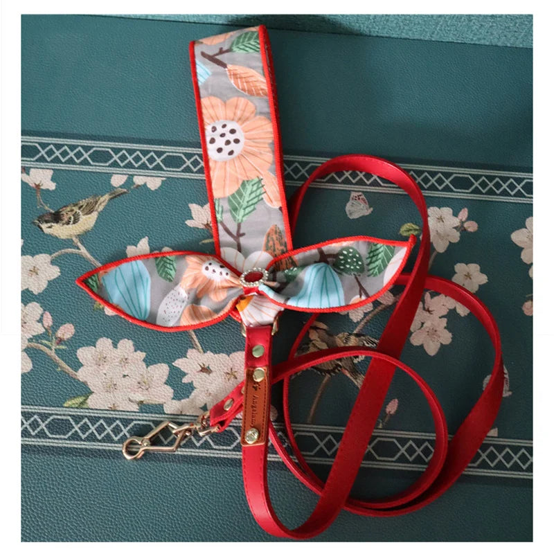 Dog Dress Harness Leash Set for Small Medium Dogs Cat Walking Summer Floral Print Luxury Design Puppy Short Dress with Pearl Bow