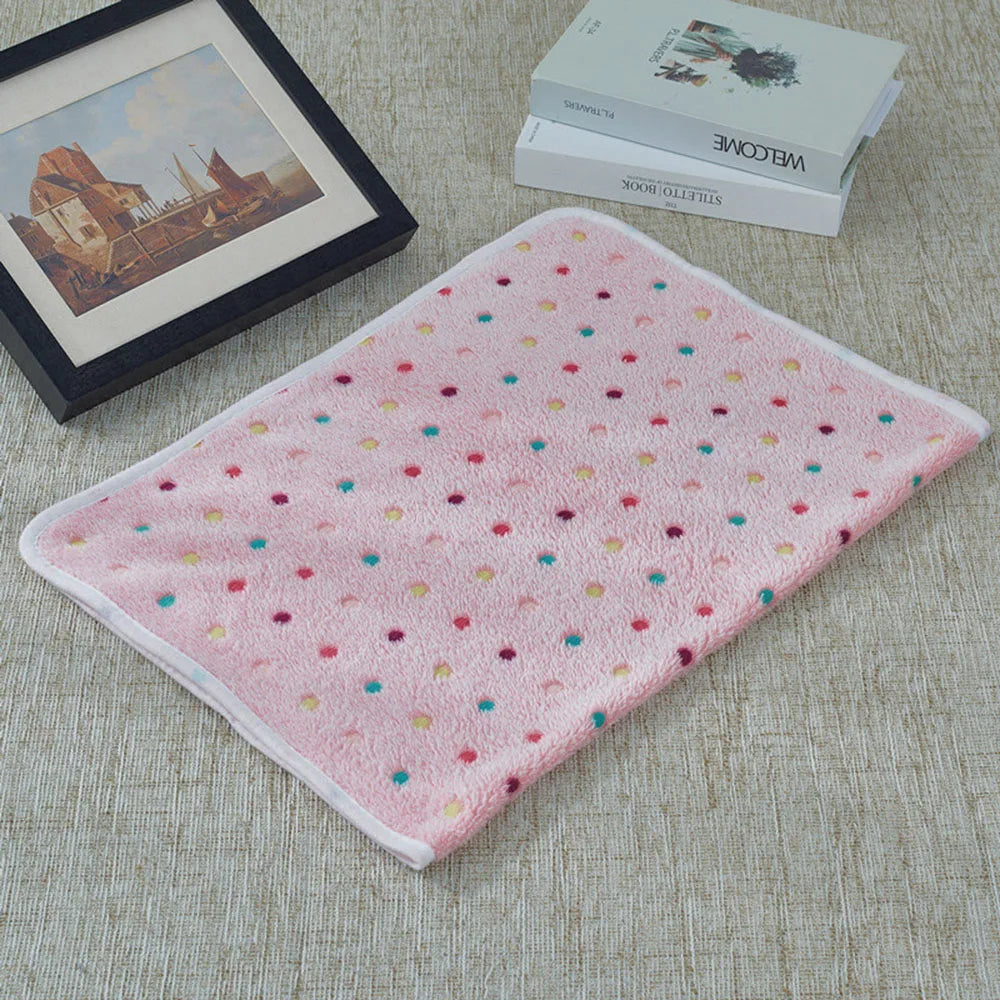 Pet Blanket Dog Puppy Blanket Paw Print Fleece Blanket for Small Medium Large Pet Dog Cat Warm Soft Sleep Mat Doggy Bed Blanket