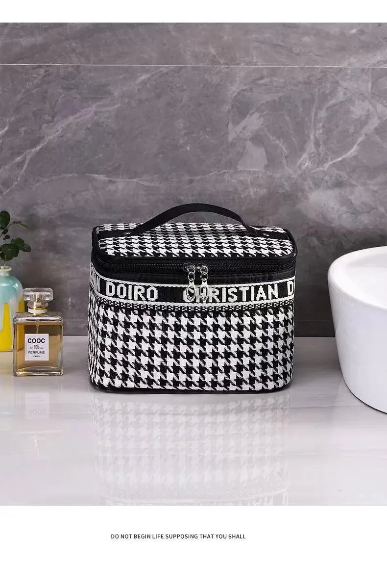 Thousand Bird Grid Cosmetic Bag Female Large Capacity Portable New Travel Waterproof Handheld Large Storage Bag Wash Bag