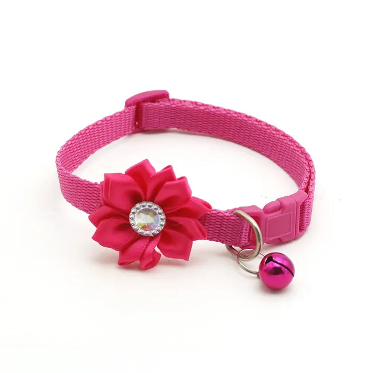 Pet Bell Flower Collar Necklace Pet Cat Collar Cute Cat Bell Collar Adjustable Nylon Ribbon for Cats Small Dogs Puppy