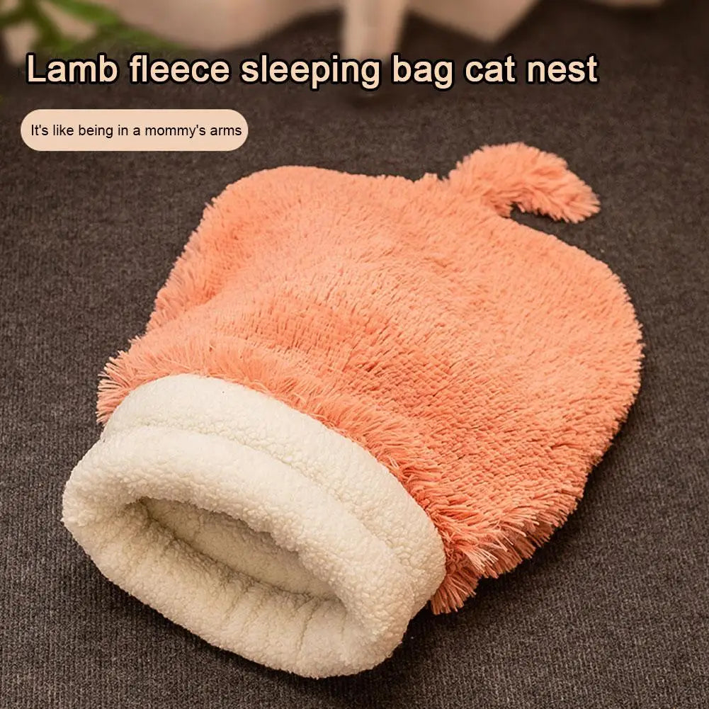 Cozy Plush Cat Bed Winter Warm Sleeping Bag for Cats Small Dogs Soft and Comfortable Kitten Tunnel Nest with Cat Accessorie Z4X0