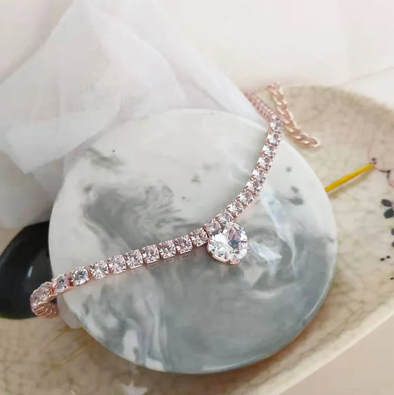 Luxury Gold Dog Chain Collar with Heart Diamond Rhinestone Cat Necklace Crystal Jewelry Pet Accessories for Small Dogs York Cats