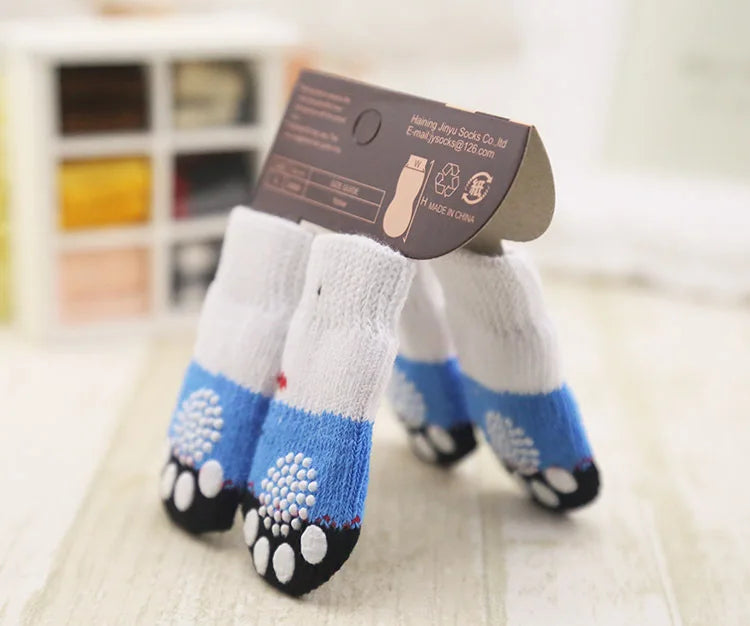 4pcs/Set Dog Shoes For Small Dogs Anti Slip Cat Socks For Cat Cute Dog Socks Pet Chihuahua Dog Clothes Christmas Dog Accessories