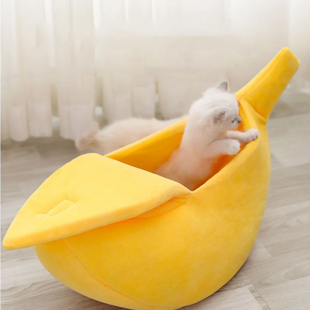 Puppy Dog Bed Cat Bed Pet Sofas Comfortable and Washable Cute Banana Shape Pug Doggy Kitten Sleeping Bed Nest for Small Animals