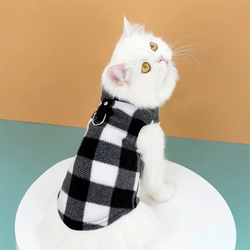 Spring Autumn Vintage Plaid Warm Fleece Pet Dog Cat Clothes Autumn Winter Thickened Vest Coat Small Medium Costume Traction Ring