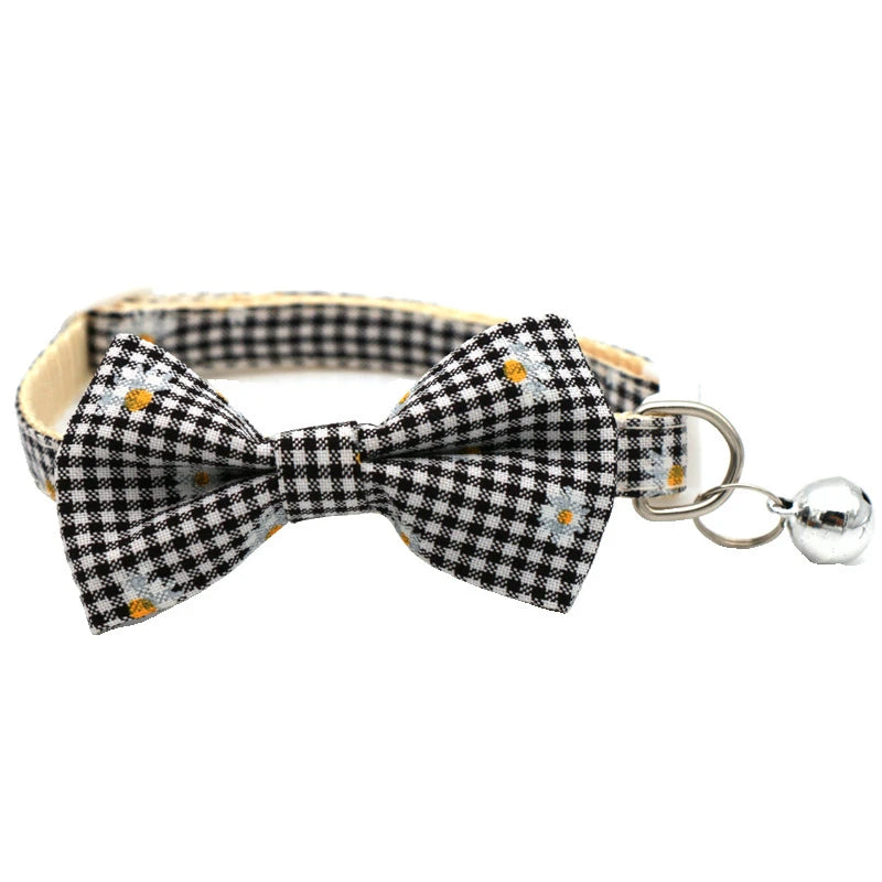 New Deign Floral Pet Dog Collars Adjustable Daisy Christmas Cosplay York Dog Necklace Cute Bow Tie Sphinx Cat Cute Neck Collars
