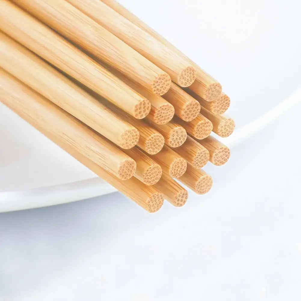 Green And Healthy Natural Bamboo Chopsticks 5 Pairs New Home Use Mildew-proof And High Temperature Resistant Environmentally