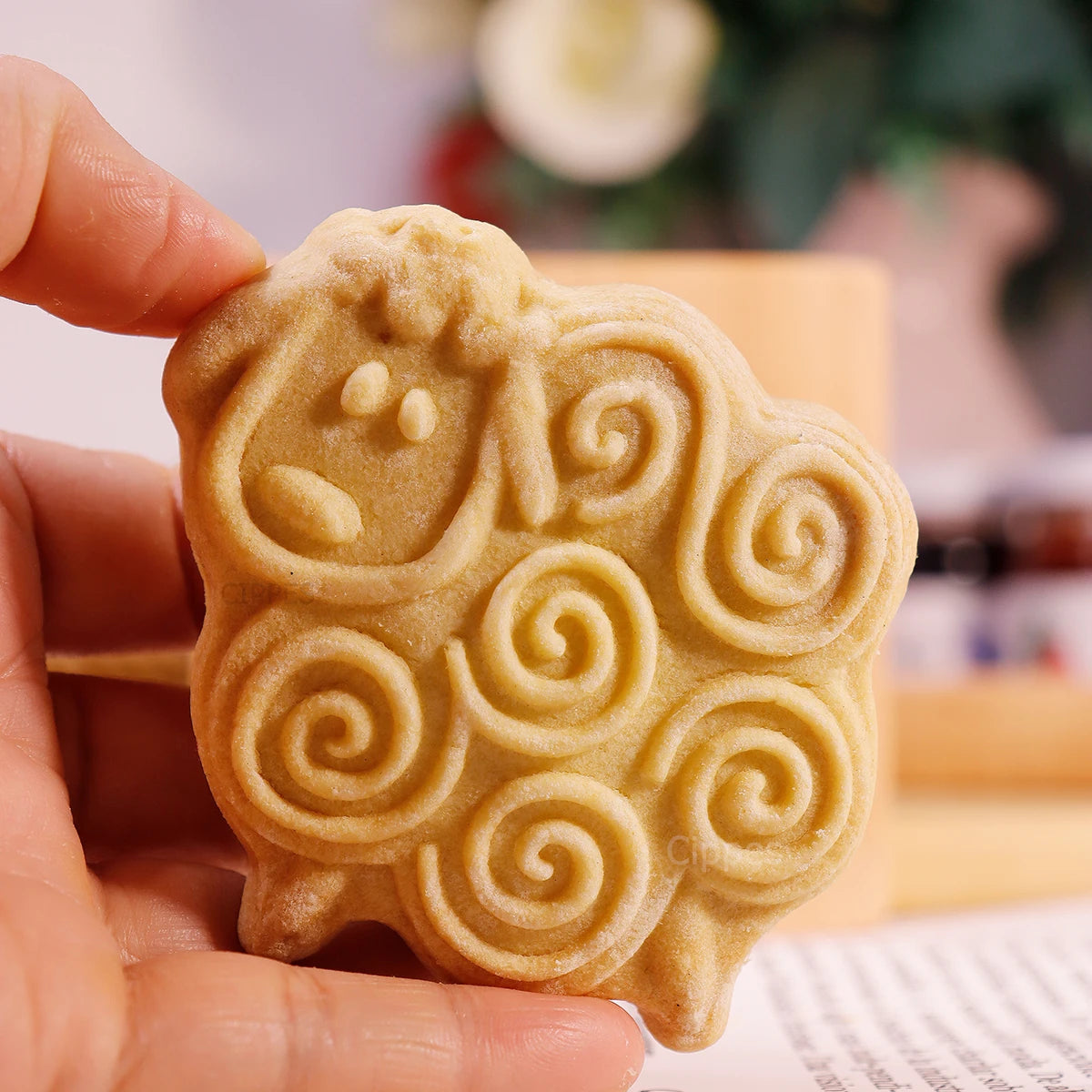 1PC Wood Cookie Mold, Animals Patterns, 3D Carved Embossed Biscuit Cutter Moulds, Fish, Bird, Bear, Sheep, Tiger, Horse, Squirre
