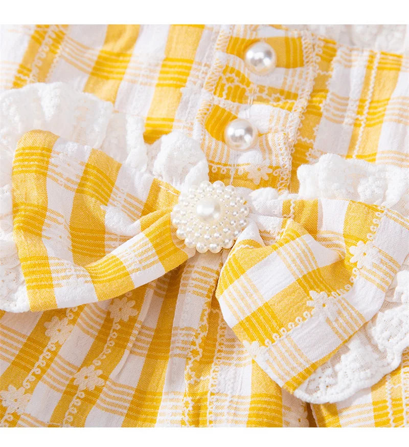 Princess Lattice Dog Fancy Dress Lace Bow Tie Vest Skirt Clothing for Cats Pearl Female Puppy Overalls Lovely Pet Dog Clothes