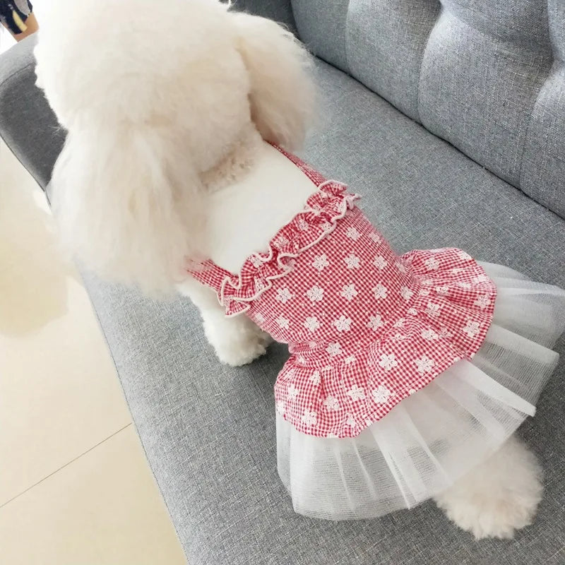 2023 Spring and summer pet skirt puppies small dogs Teddy Grid Pettiskirt Dress Pet Clothes Puppy Costume Spring Pet Clothing