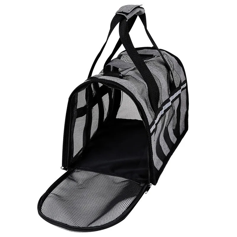 2024 New Pet Cat Carrier Shoulder Bag Portable Carrying Bag Breathable Travel Outdoor Transportin Small Dogs Puppy Pet Supplies