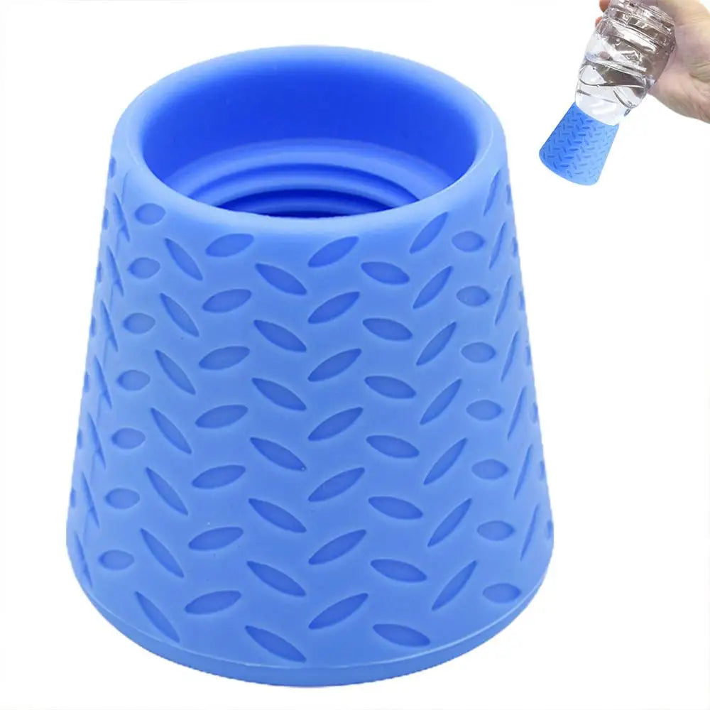 Dog Bath Sprayer Portable Outdoor Shower for Dogs Outdoor Water Sprayer Nozzle Adapters for Pet Shower Silicone Dogs Shower