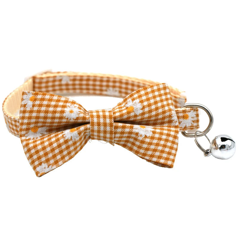 New Deign Floral Pet Dog Collars Adjustable Daisy Christmas Cosplay York Dog Necklace Cute Bow Tie Sphinx Cat Cute Neck Collars