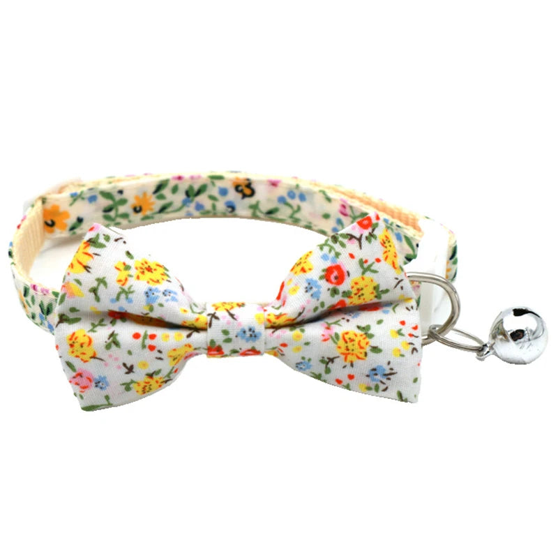 New Deign Floral Pet Dog Collars Adjustable Daisy Christmas Cosplay York Dog Necklace Cute Bow Tie Sphinx Cat Cute Neck Collars