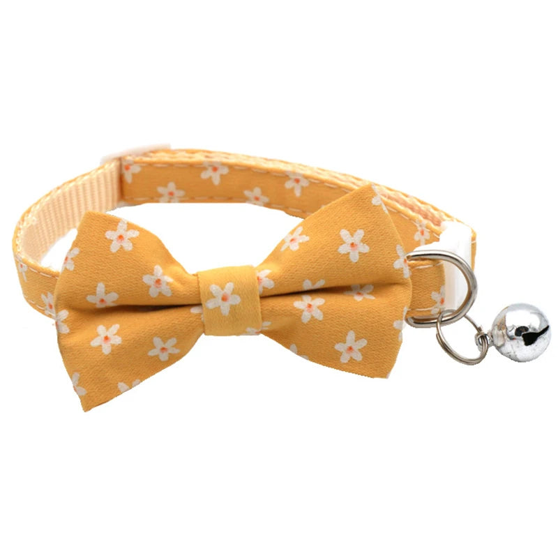 New Deign Floral Pet Dog Collars Adjustable Daisy Christmas Cosplay York Dog Necklace Cute Bow Tie Sphinx Cat Cute Neck Collars