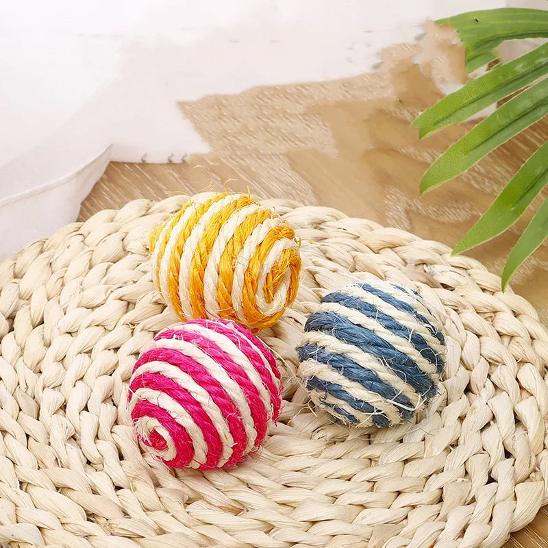 4 PCS Balls Interactive Pet Toys for Cats Kitten Dog Training Playing Chewing (Random Color)