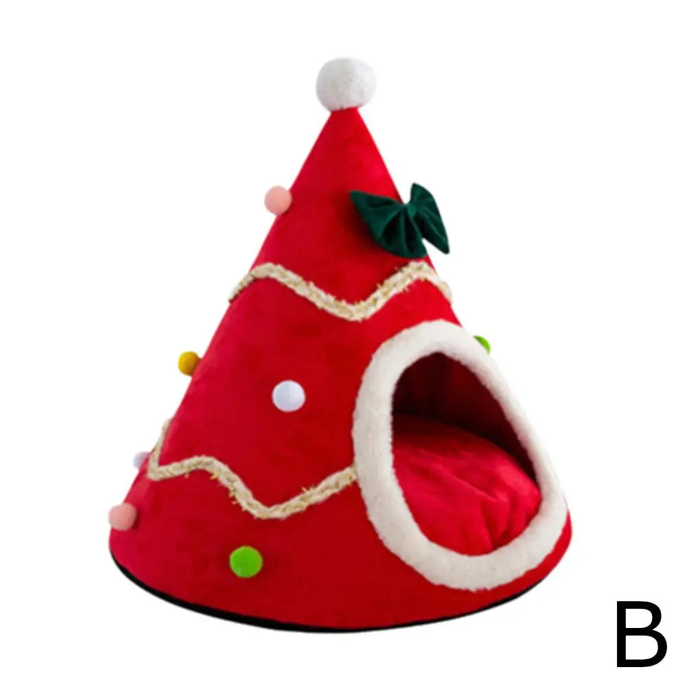 Christmas Hat Shape Creative Pet Bed Soft Plush Winter Semi-enclosed Cute Cat And Dog Bed Warm Comfortable 45cm Mini Bed Tent