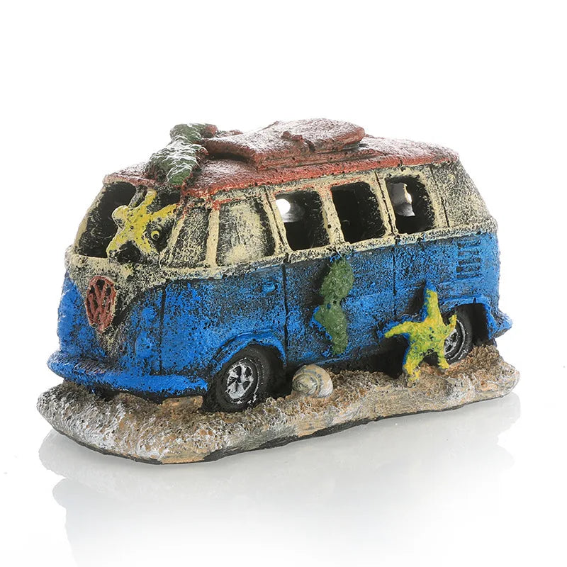 Artificial Aquarium Decoration Old Car Ornament Submarine Decor Resin Landscaping House for Fish Accessories for Aquarium Stuff
