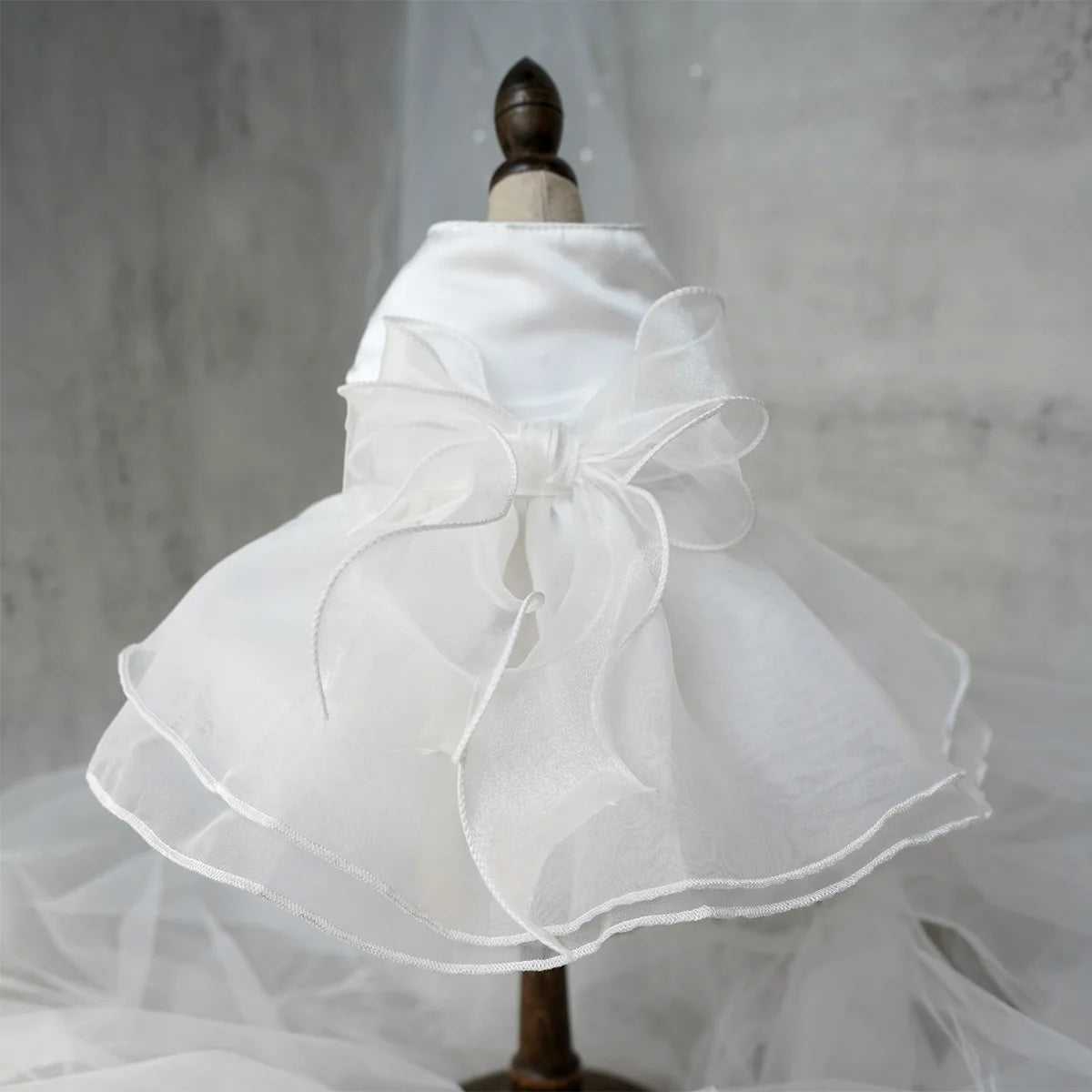 White Dog Wedding Dress Bridal Wedding Costume Puppy Princess Dresses for Small Dogs Luxury Dog Clothes Pomeranian Chihuahua