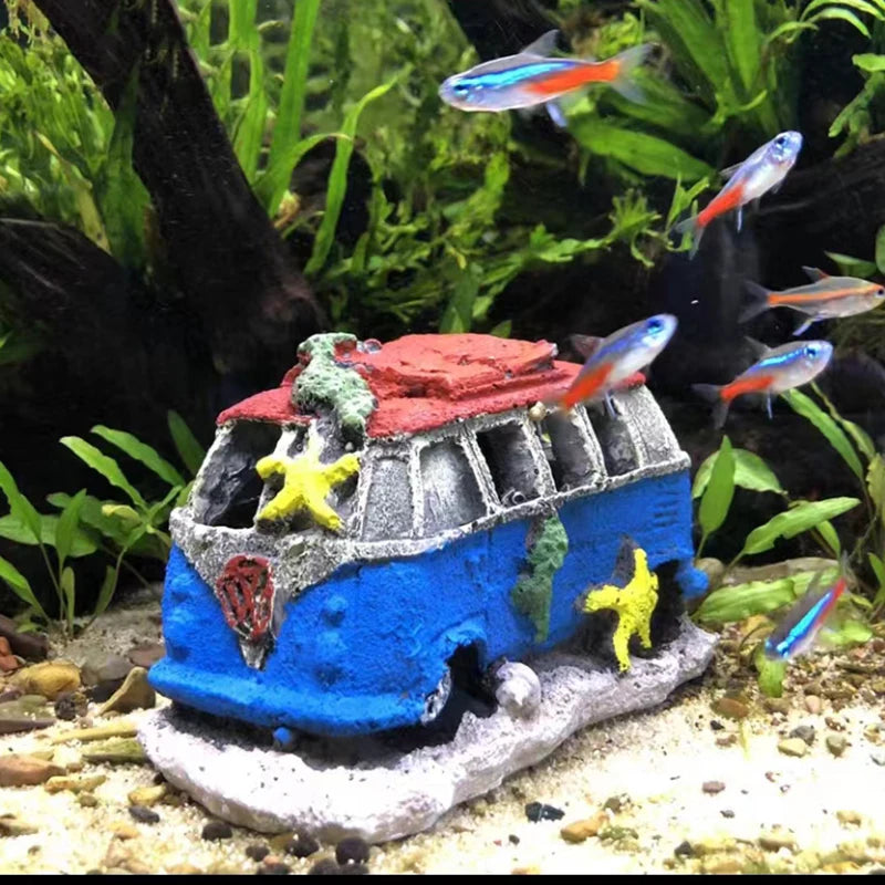 Artificial Aquarium Decoration Old Car Ornament Submarine Decor Resin Landscaping House for Fish Accessories for Aquarium Stuff