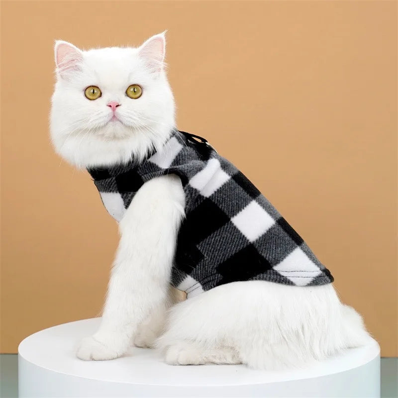 Spring Autumn Vintage Plaid Warm Fleece Pet Dog Cat Clothes Autumn Winter Thickened Vest Coat Small Medium Costume Traction Ring
