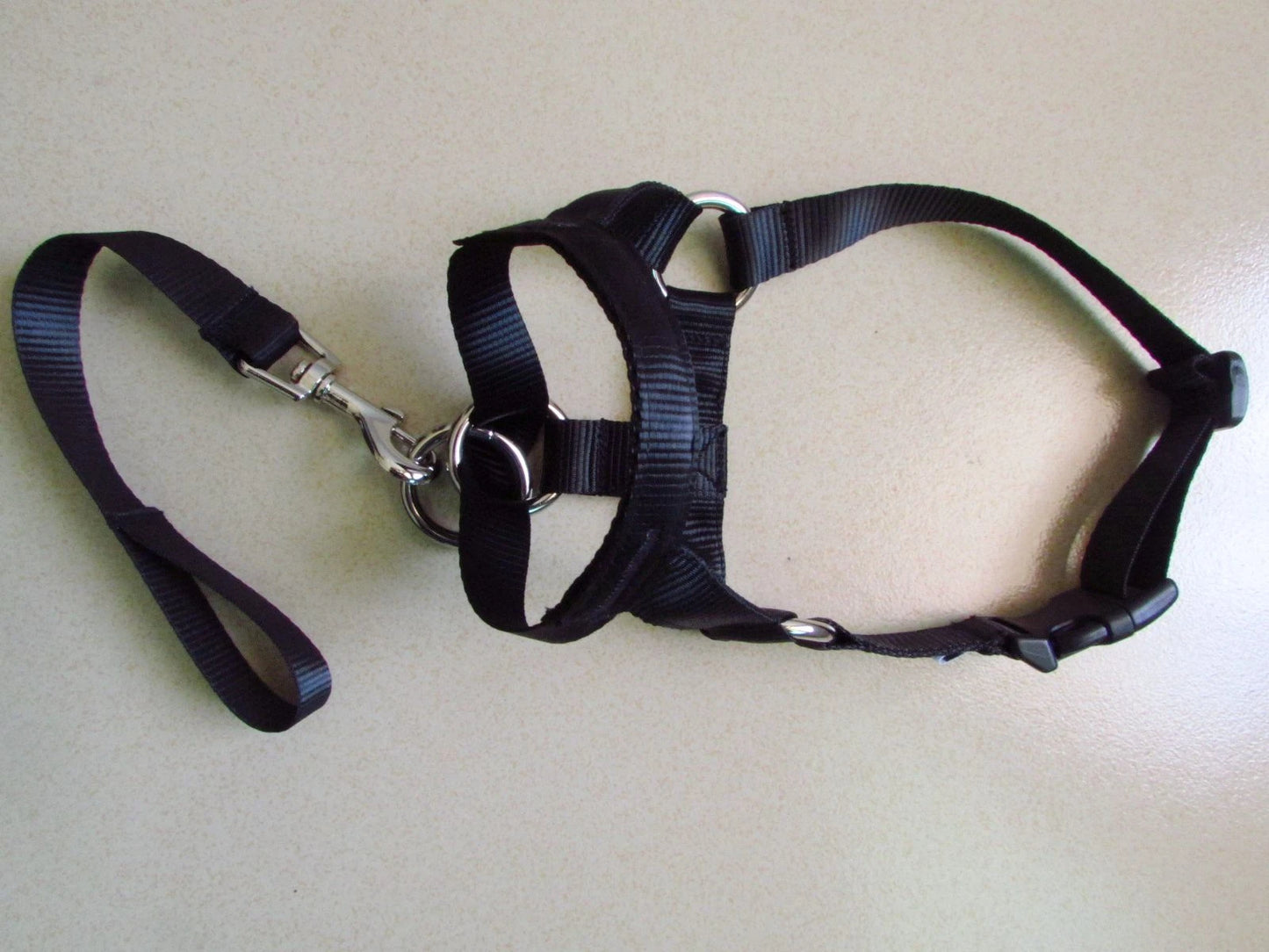 Nylon Dog Muzzle for Small Medium Large Dogs Adjustable Anti Barking Biting , Control Pet Leader Dog Head Collar Halter Leash
