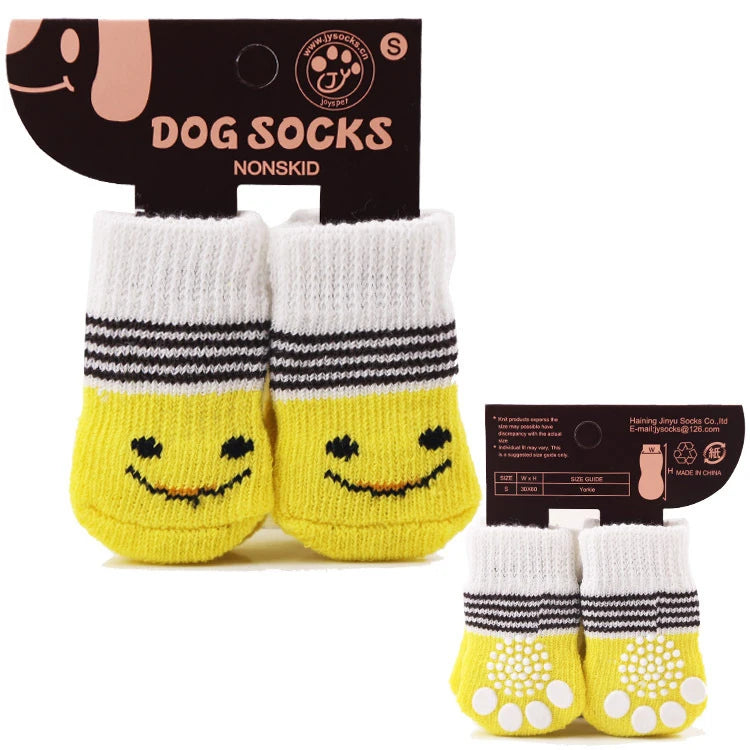 4pcs/Set Dog Shoes For Small Dogs Anti Slip Cat Socks For Cat Cute Dog Socks Pet Chihuahua Dog Clothes Christmas Dog Accessories