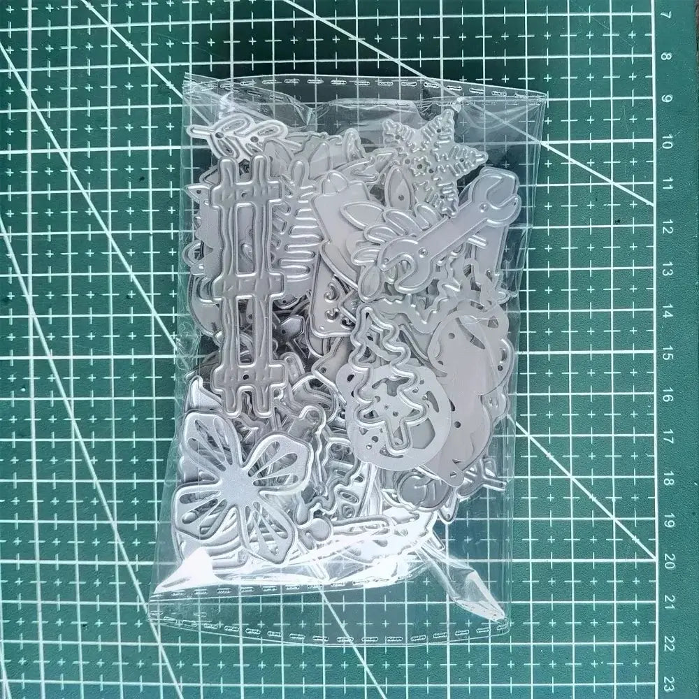 2024 New Mystery Box Randomly Selected Lucky Bags Small Animals Leaves Letters Flower Metal Cutting Dies for Scrapbook Stencils