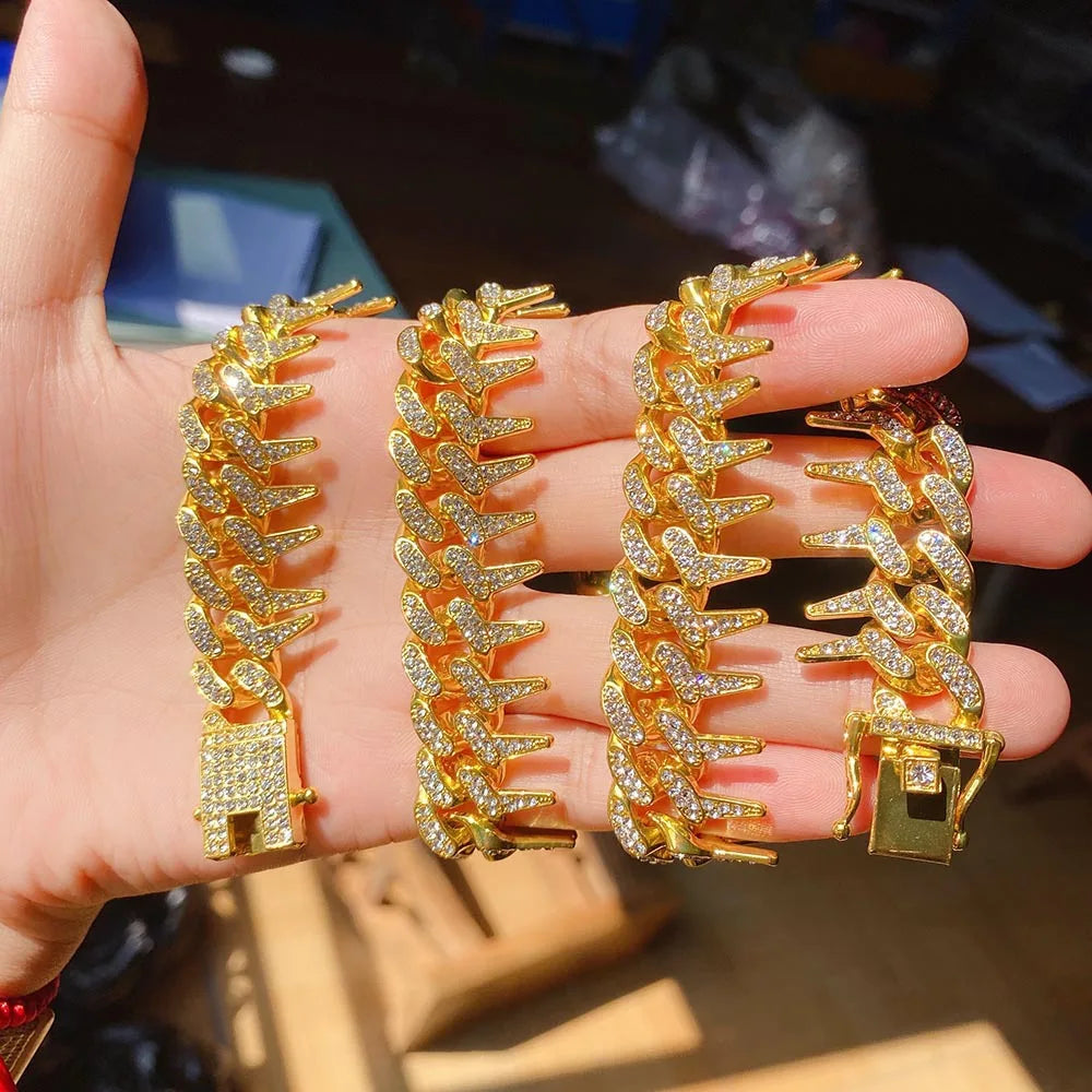 13mm Bling Diamond Chain Dog Cat Collar with Spiked Rivet Design, Luxury Gold Cuban Link Dog Collar for Small Medium Large Dogs