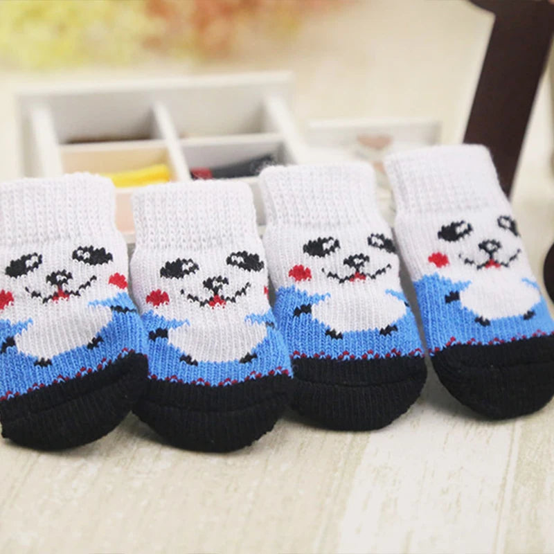 4pcs/Set Dog Shoes For Small Dogs Anti Slip Cat Socks For Cat Cute Dog Socks Pet Chihuahua Dog Clothes Christmas Dog Accessories