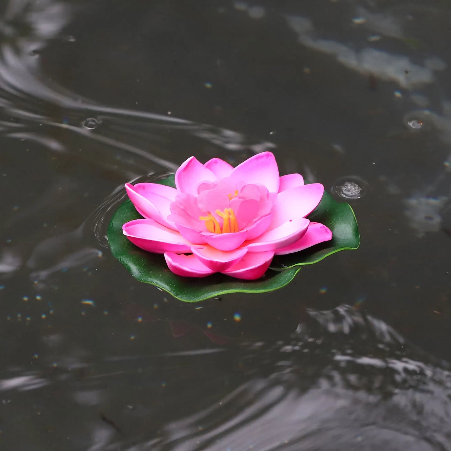 UXCELL 5pcs 3.9" Fish Tank Decorations Artificial Floating Lotus Flower Artificial Lotus Flower Decorative Ornaments