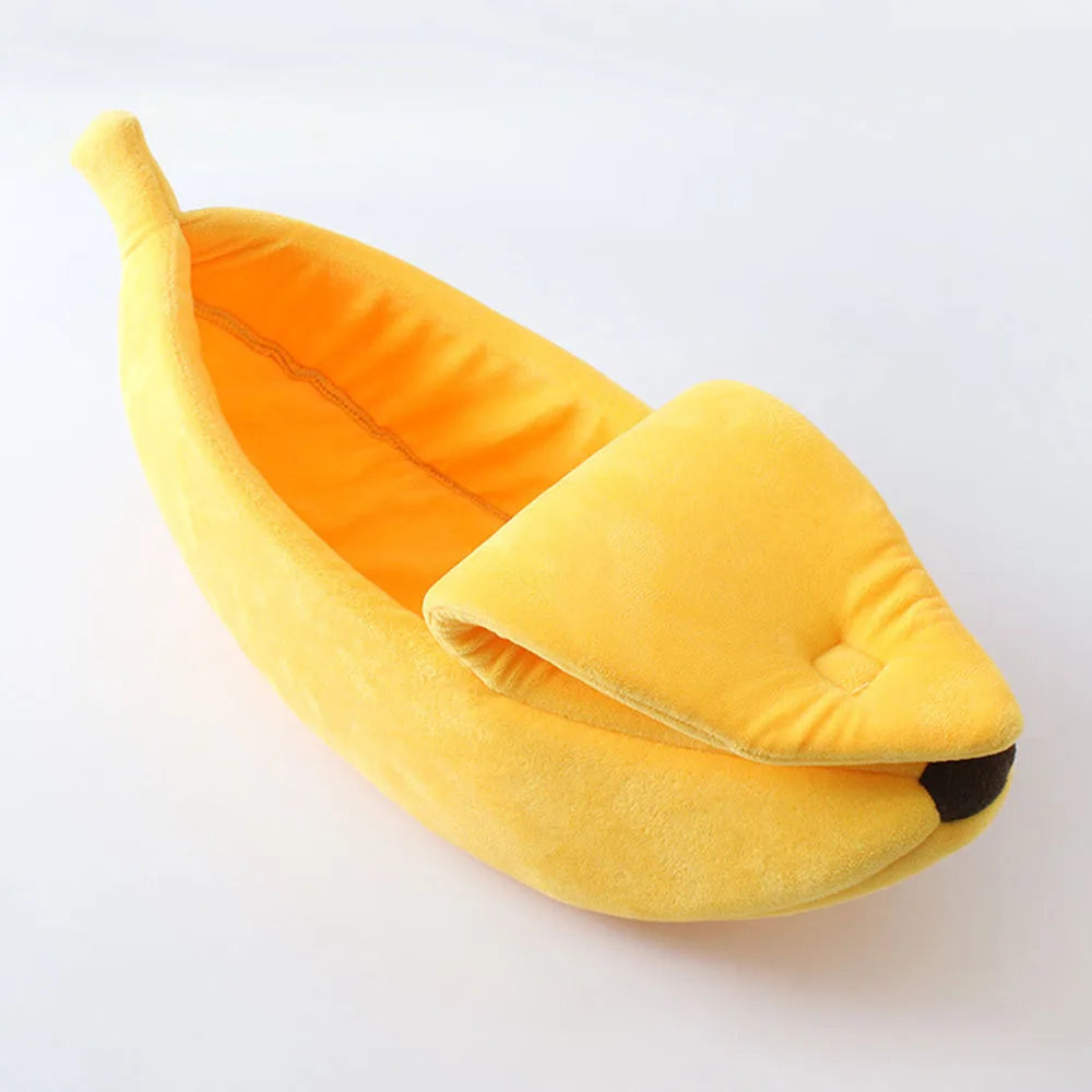 Puppy Dog Bed Cat Bed Pet Sofas Comfortable and Washable Cute Banana Shape Pug Doggy Kitten Sleeping Bed Nest for Small Animals