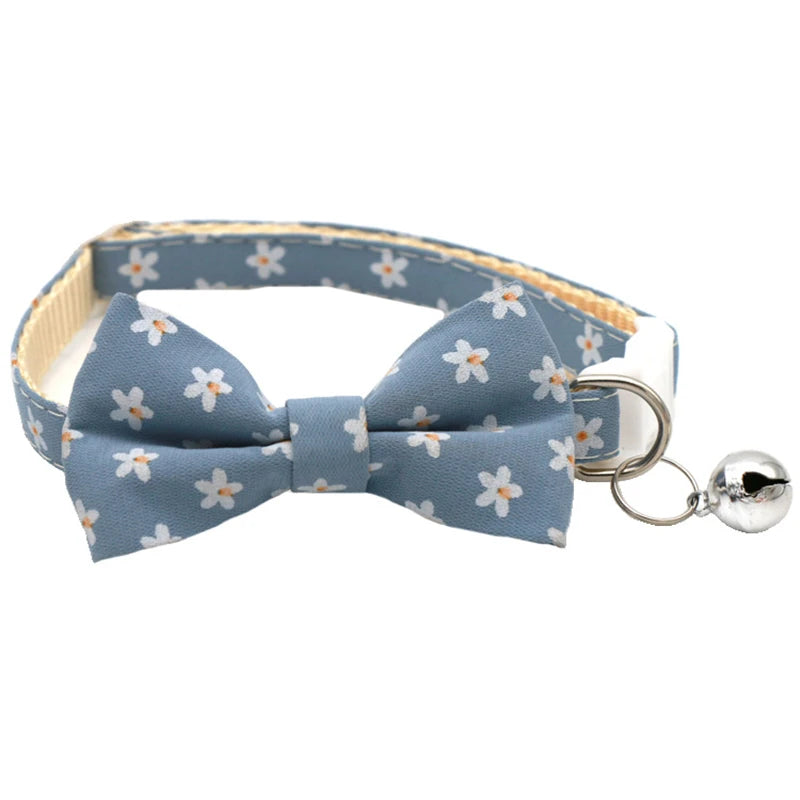 New Deign Floral Pet Dog Collars Adjustable Daisy Christmas Cosplay York Dog Necklace Cute Bow Tie Sphinx Cat Cute Neck Collars