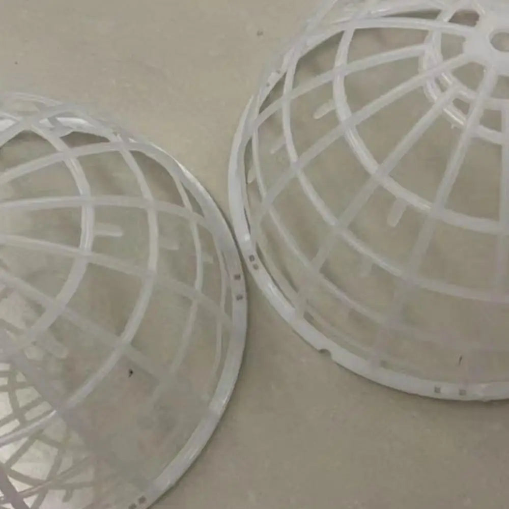 Ball Cage For Chickens Movable 3 Pieces Chicken Orb Ball Cage Pet Safety Chicken Cage Ball-Shaped Chicken Hamster Ball Cage