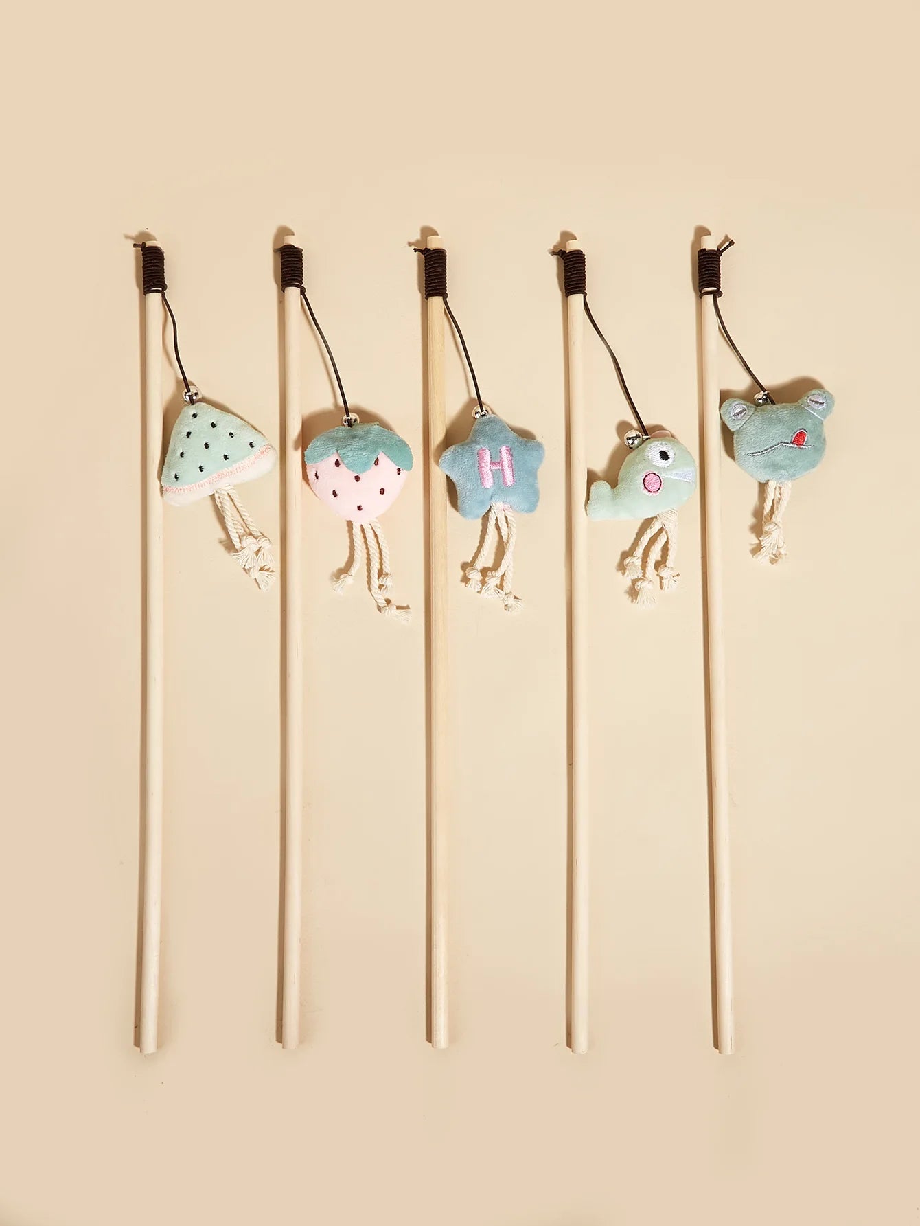 Cat Toy Cat Teaser Sticks Wooden Rod Funny Cat Stick Light Color Plush Doll Elastic Rope With Bell Cat Self-hi Toy