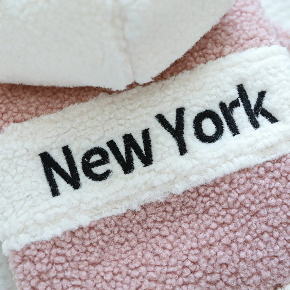 Fashion Patchwork Dog Hoodies "New York" Thick Warm Fleece Dog Hooded Coat Winter Dog Clothes for Small Medium Dogs Pet Apparel