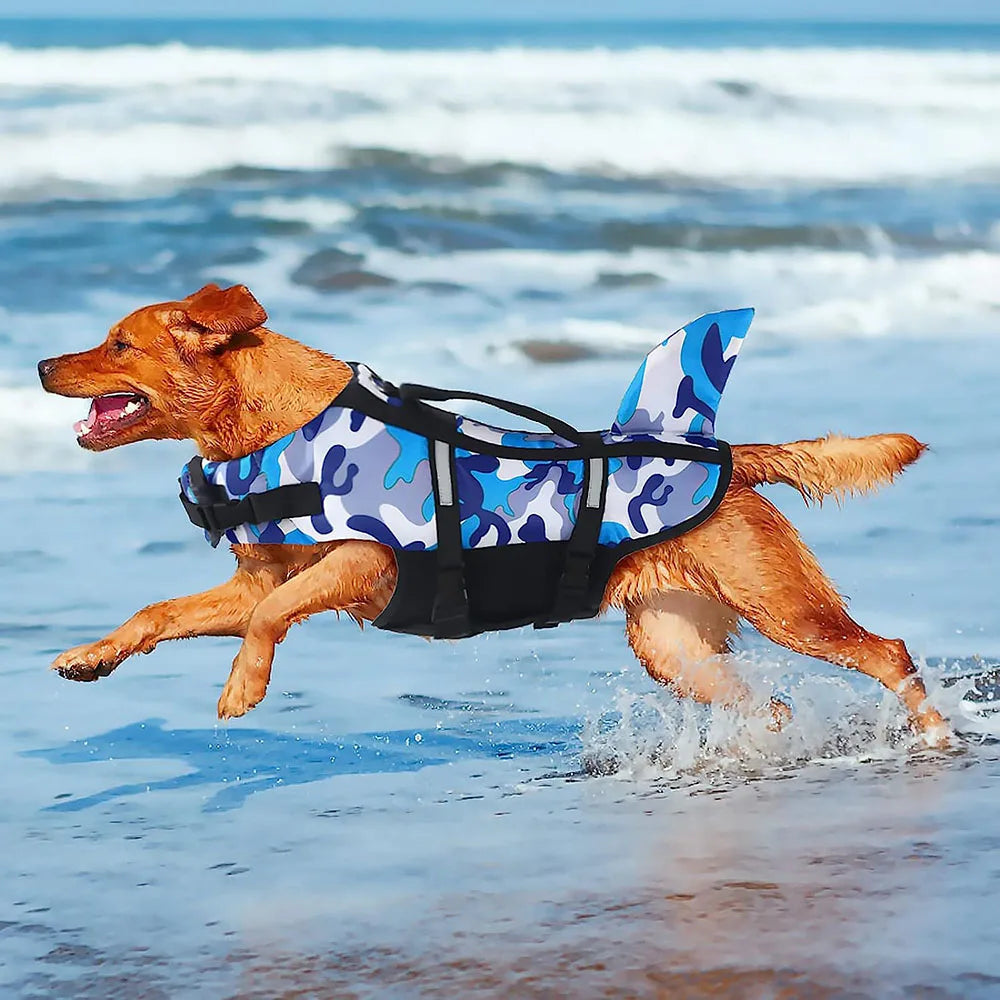 Dog Life Jacket Lightweight Adjustable High Visibility Dog Life Vest for Swimming High Flotation Reflective Life Jacket for Dogs