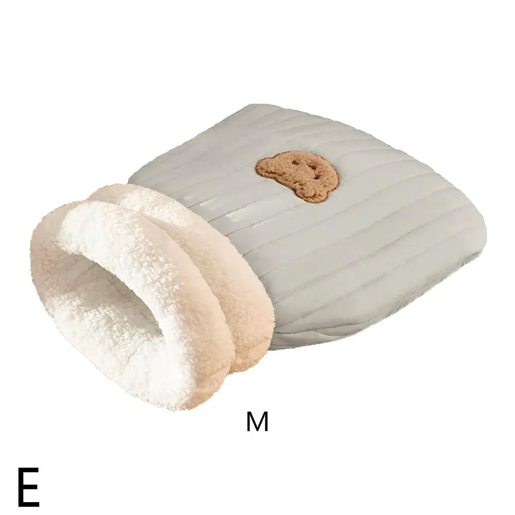 New Creative Pocket Cat Nest Semi-enclosed Pet Sleeping Bag Lambswool PP Cotton Warm And Comfortable Cat Sleeping 44/54cm Bag
