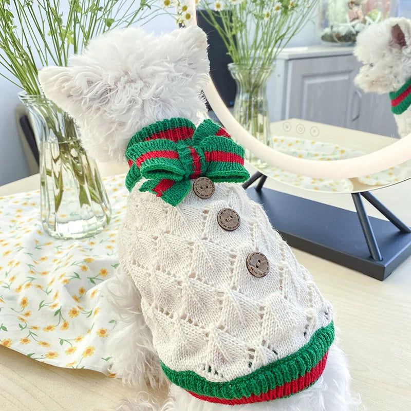 Luxury Designer Warm Winter Clothes for Pets Wool Knitting Floral New Year York Dog Sweaters Sphinx Cat Christmas Puppy Clothing