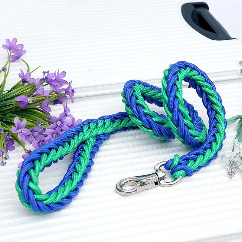 Large Dog Leash Traction Rope with Heavy Duty Buckle Hand-knitted Strong Durable Nylon Braided Leashes for Medium Big Dogs Bully