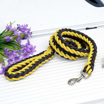 Large Dog Leash Traction Rope with Heavy Duty Buckle Hand-knitted Strong Durable Nylon Braided Leashes for Medium Big Dogs Bully