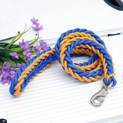 Large Dog Leash Traction Rope with Heavy Duty Buckle Hand-knitted Strong Durable Nylon Braided Leashes for Medium Big Dogs Bully