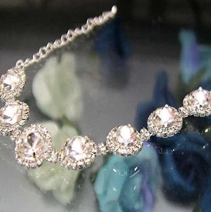 Bling Rhinestone Dog Necklace Jewelry Luxury Designer Gemstone Princess Dog Cat Wedding Collar for Small Medium Dogs Puppy