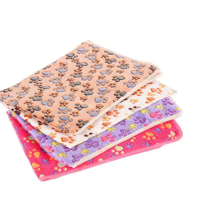 Soft Flannel Fleece Cat Dog Blanket Bed Mats Paw Foot Print Warm Pet Blanket Sleeping Beds Cover Mat For Dogs Cats Pets supplies