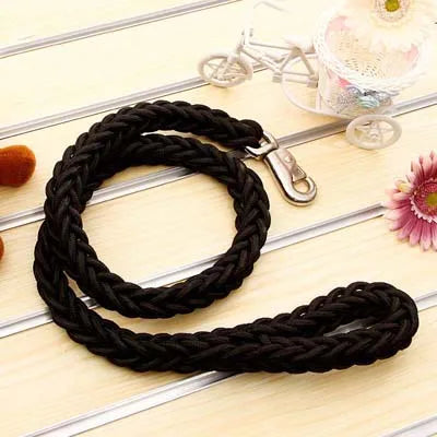 Large Dog Leash Traction Rope with Heavy Duty Buckle Hand-knitted Strong Durable Nylon Braided Leashes for Medium Big Dogs Bully