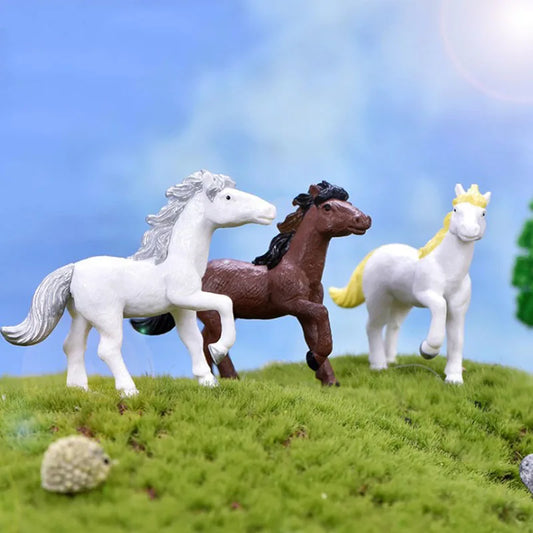 Plastic Small Horse Decoration Fish Aquarium Decor Artificial Horse For Fish Tank Ornaments Fish Tank Background Aquario Decor