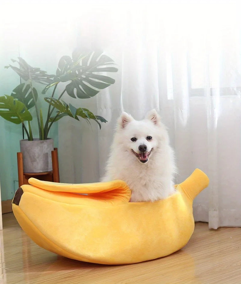 Plush Bed for Cats Winter Things Warm Houses Banana Pet Products Accessory Habitats All Basket Cushions  Puppy Supplies