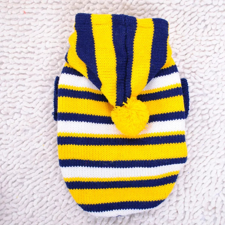 Luxury Designer Warm Winter Clothes for Pets Wool Knitting Floral New Year York Dog Sweaters Sphinx Cat Christmas Puppy Clothing