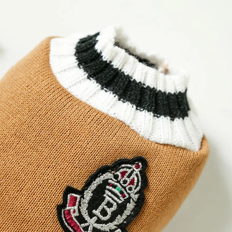 Pet College Style Sweater College Style V-neck Teddy knitted Vest Sweater Winter Warm Chihuahua French Bulldog Yorkie Coat